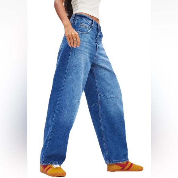 BDG Urban Outfitters Logan Buckle Baggy Barrel Denim Jeans Womens Sz 28W 28x31 - Picture 3 of 16
